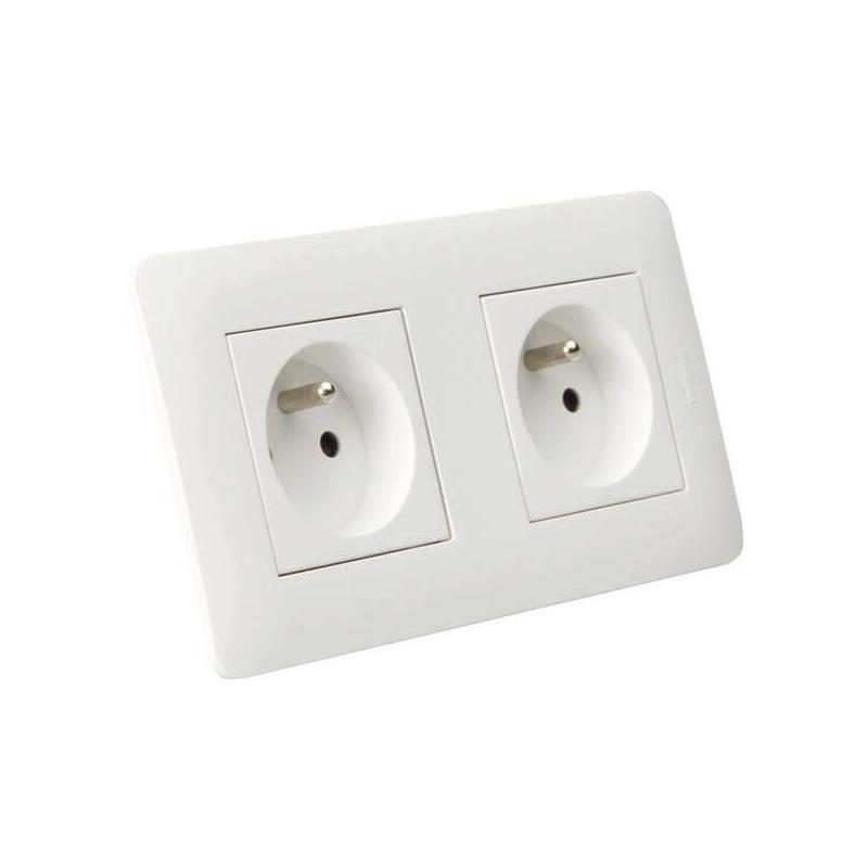 Double wall socket 2P+E 16A, 250V - SODISE