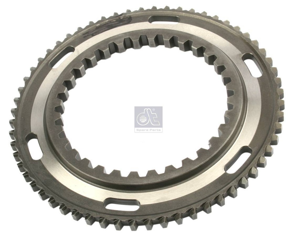 Entraîneur - DT SPARE PARTS