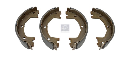 [DTS 7.92407] Kit de mâchoires de frein IVECO - DT SPARE PARTS